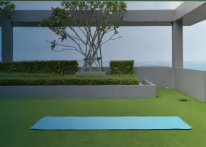 Yoga-Lawn